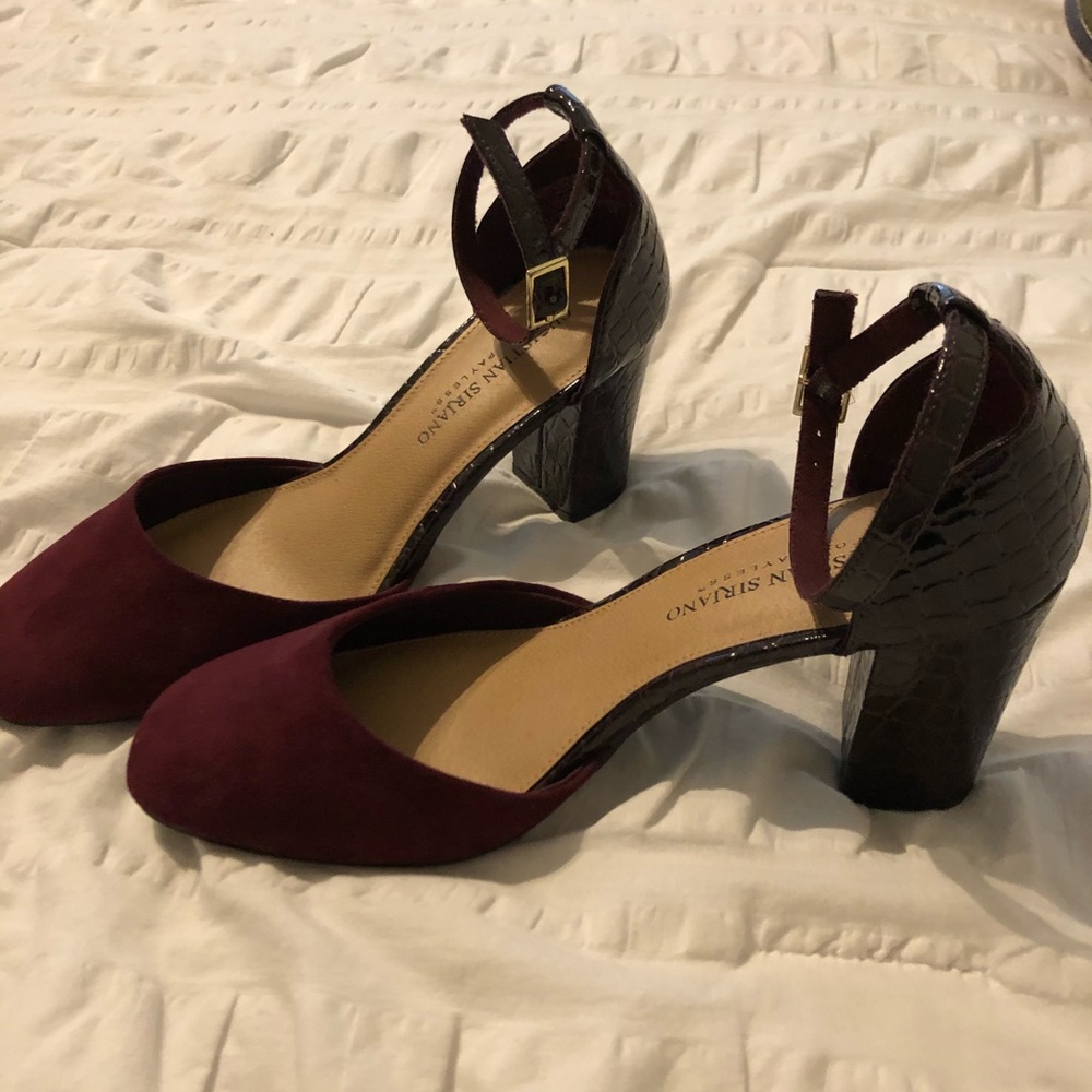 Burgundy color high heels, size 8